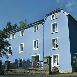 Hostel Youth, Larochette